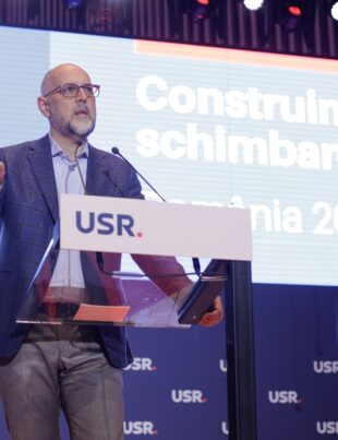 Ce joc face UDMR după ieșirea de la guvernare