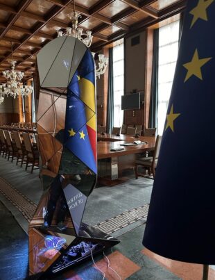 Ce se întâmplă cu robotul ION. Primul consilier al Guvernului care folosește inteligență artificială