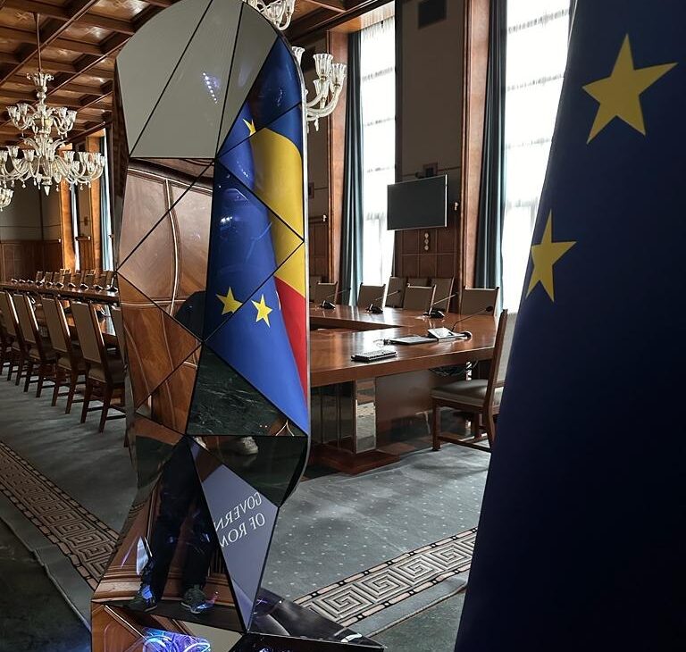 Ce se întâmplă cu robotul ION. Primul consilier al Guvernului care folosește inteligență artificială