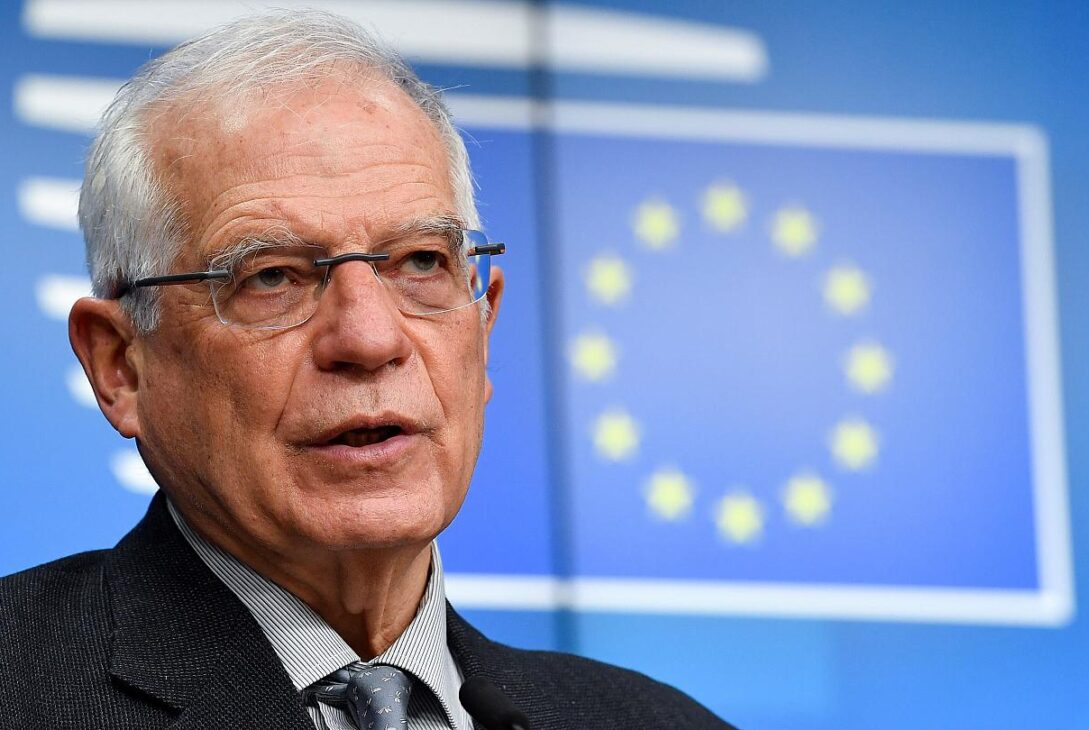 Şeful diplomaţiei UE, Josep Borrell, susţine o finanţare pe termen lung a asistenţei militare pentru Ucraina