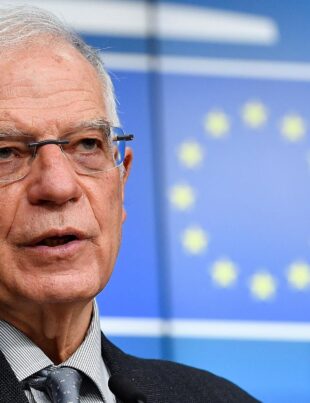 Şeful diplomaţiei UE, Josep Borrell, susţine o finanţare pe termen lung a asistenţei militare pentru Ucraina