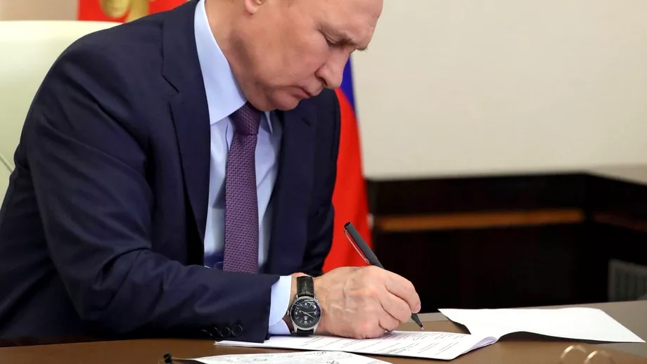 Vești proaste pentru ruși! Vladimir Putin promulgă o lege care prevede amendarea celor care nu respectă procedurile de mobilizare
