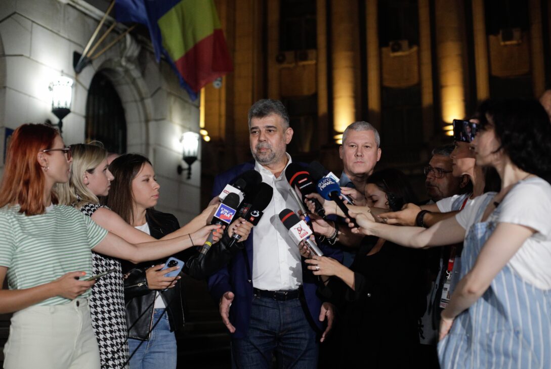 Ciolacu anunță sprijin pentru cei afectați de exploziile de la Crevedia. Câte case au fost afectate. Premierul merge la Crevedia