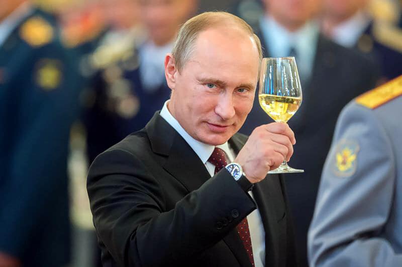 Un oficial american dă cărțile pe față: Este puțin probabil ca Putin să fie arestat cât timp este în funcție