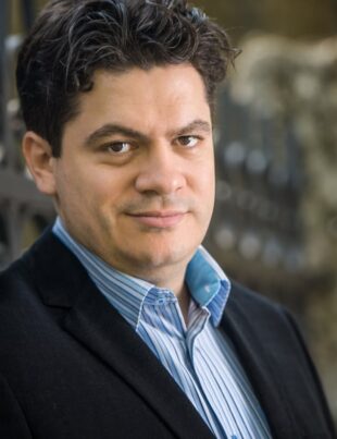 „Avem Muzică Rusă în Program. Nu-l Voi Pedepsi Pe Ceaikovski Pentru Deciziile Lui Putin”. Interviu Cu Dirijorul Cristian Măcelaru, Directorul Artistic Al Festivalului George Enescu 
