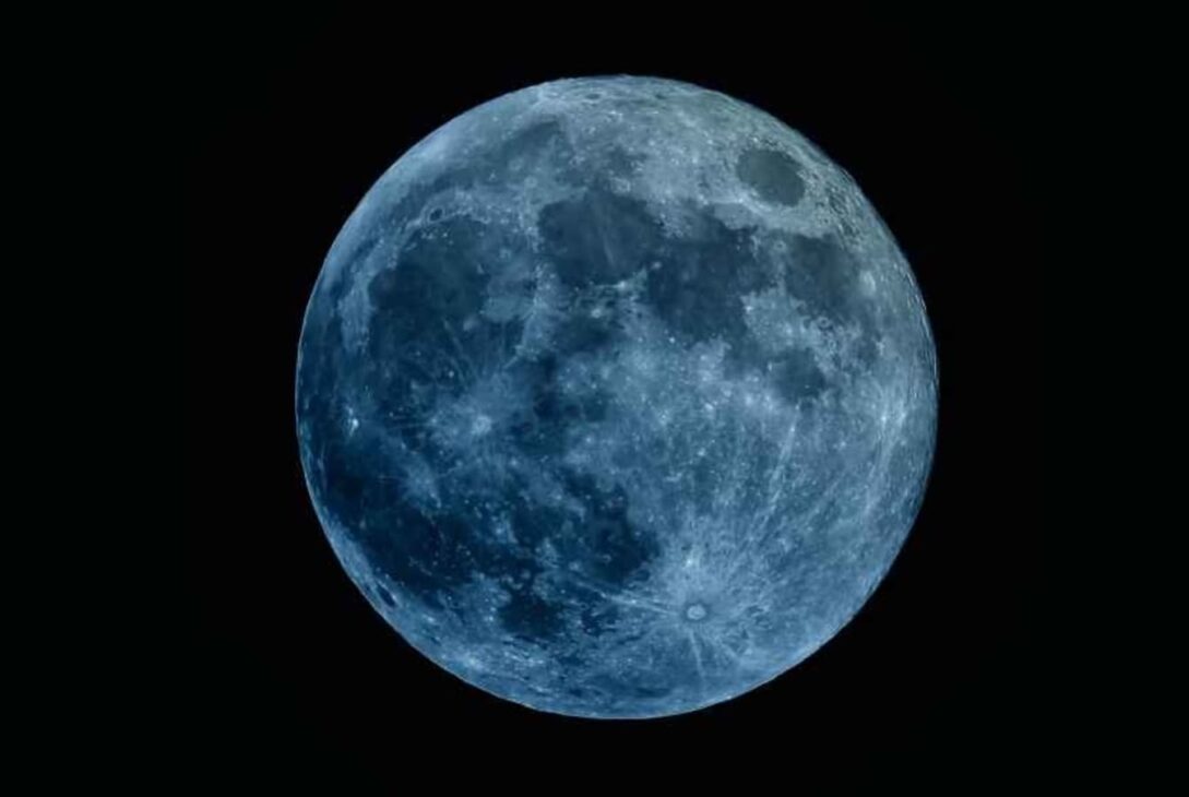 „E un spectacol fascinant. E un moment prielnic pentru observații astronomice”