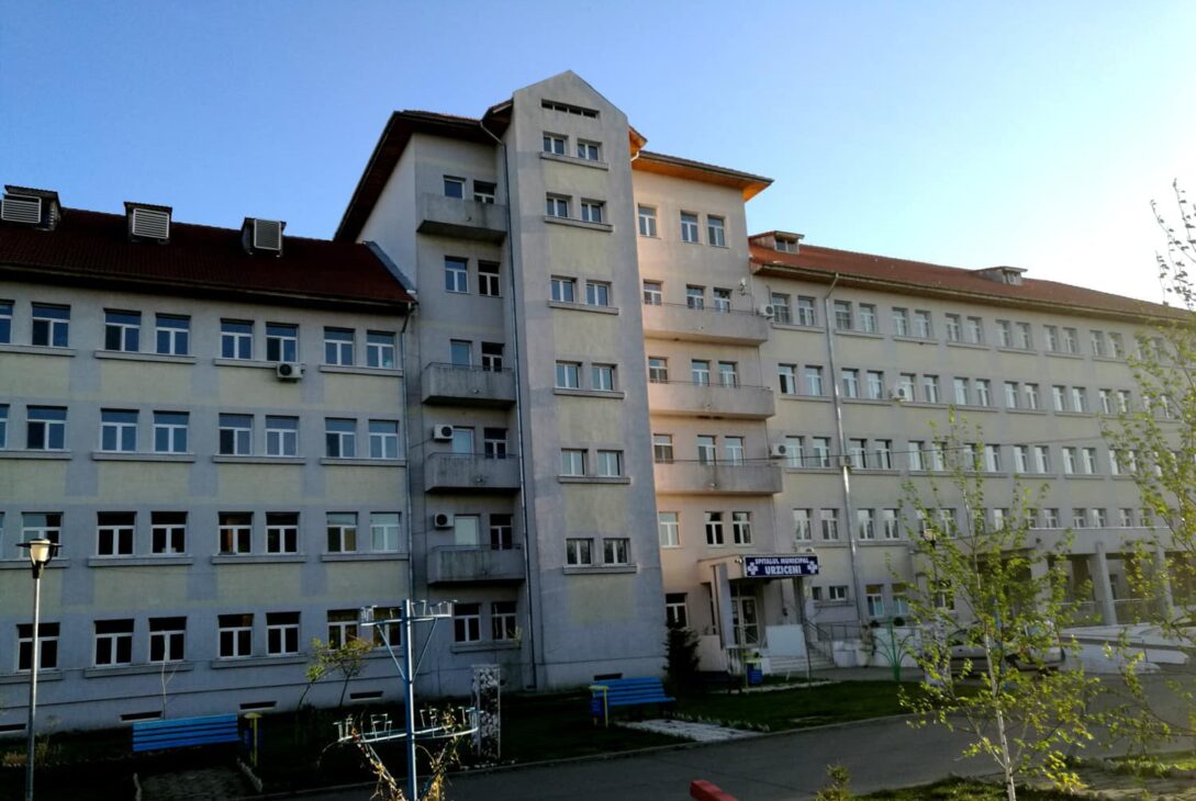medicul de gardă nici nu a văzut pacienta, dar parafa lui apare în registrul de consultații. Ce amendă a primit? urziceni