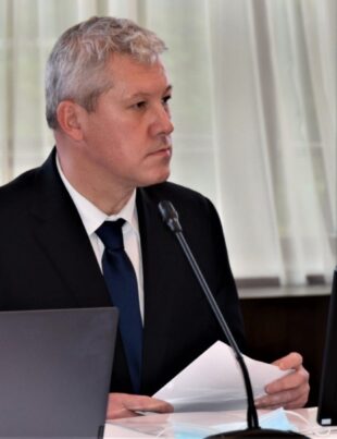 Cătălin Predoiu: „Crima organizată a proliferat din cauza corupţiei şi a pasivităţii administraţiei, inclusiv a Poliţiei“