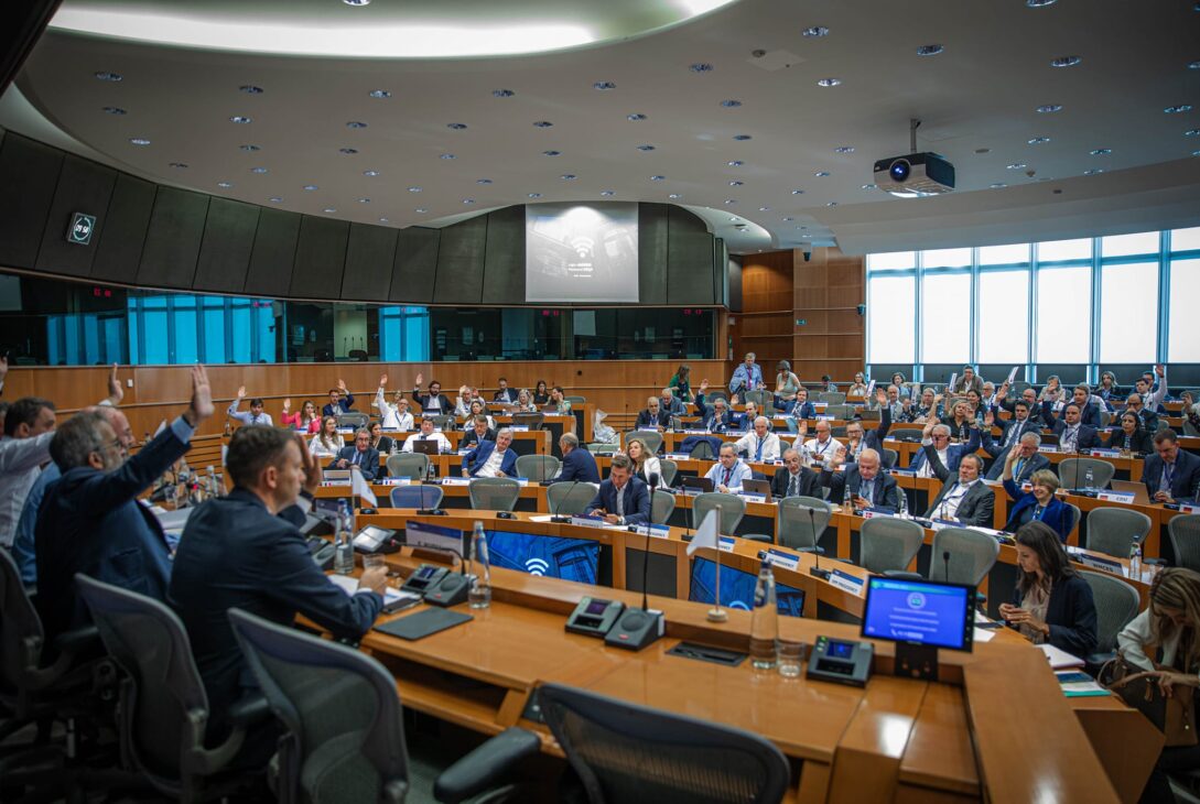 Jocuri de culise. Mizele organizării Congresului PPE din 2024 la București
