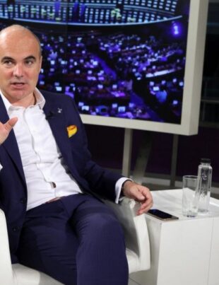 Rareș Bogdan: Ar trebui instituit MCV pentru Austria. Prin blocarea accesului României la Schengen, încalcă Tratatele UE
