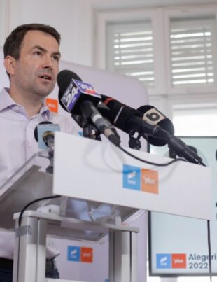 Opoziția critică dur măsurile fiscal bugetare. USR anunță moțiune de cenzură