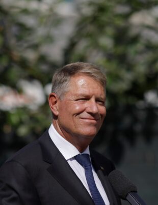 Iohannis, de Ziua Limbii Române: Un tezaur care ne uneşte şi ne defineşte ca naţiune