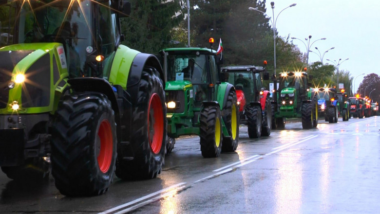 Proteste la graniță! Fermierii bulgari au blocat punctele de trecere a frontierei cu România