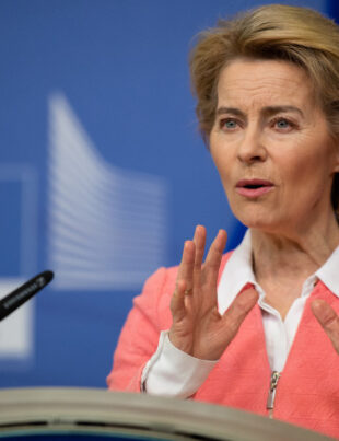 Președinta CE, Ursula von der Leyen: Uniunea Europeană va deschide un pod aerian umanitar către Gaza via Egipt