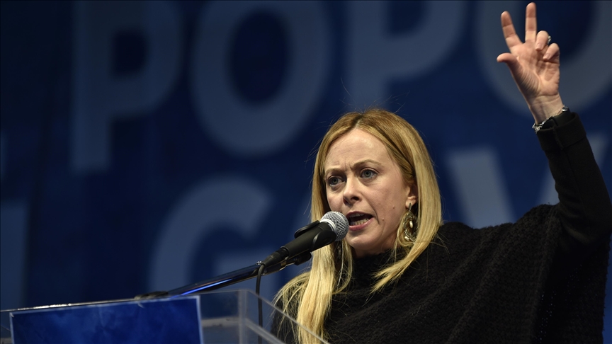 Încep problemele pentru Giorgia Meloni. Italia vrea să vândă active de 21 de miliarde de euro pentru a ţine sub control datoria ţării