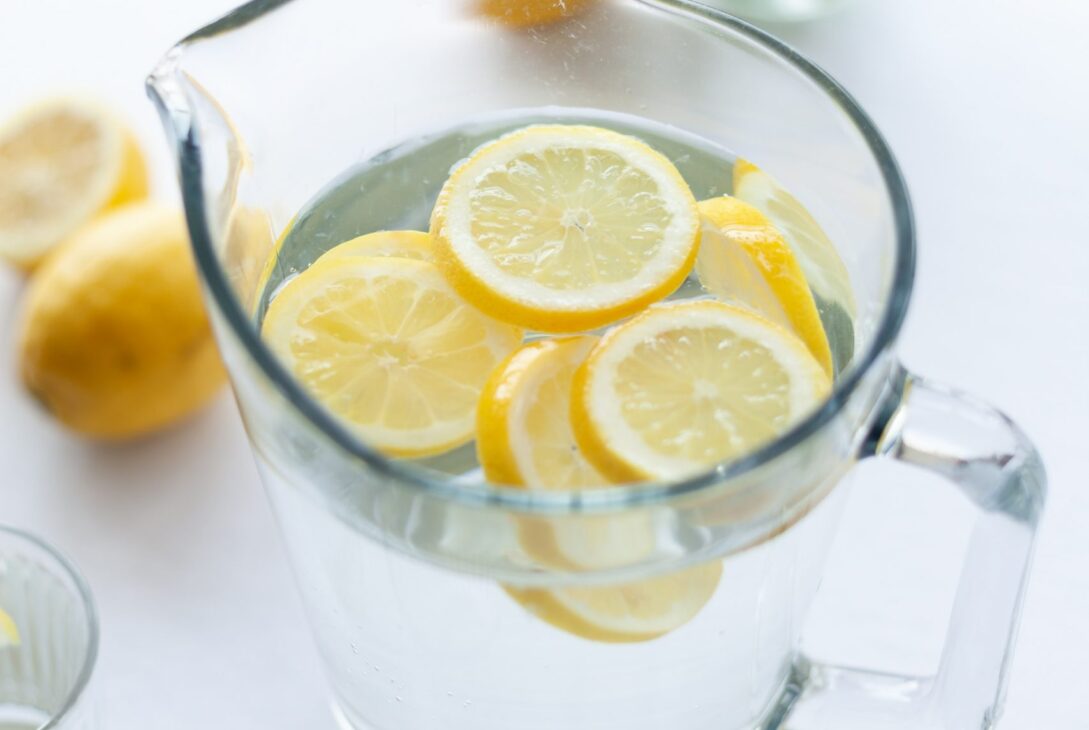 Medicii desființează ideile promovate de influenceri. Top 3 mituri pe care le-am acceptat ca fiind adevărate
