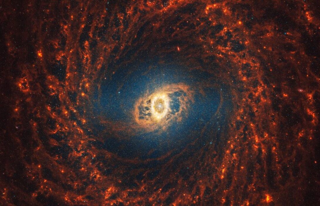 Telescopul James Webb surprinde imagini cu 19 galaxii spiralate