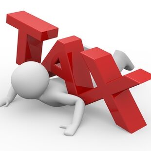 O nouă taxă a intrat în vigoare luna aceasta- Mii de români o vor plăti