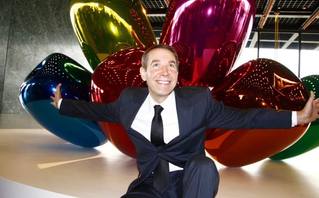 Jeff Koons pune artă pe lună
