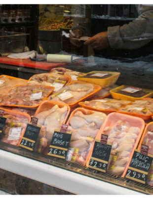 Carne de curcan plină de salmonella și făină plină de pesticide. Anunțul care a înfiorat milioane de oameni!