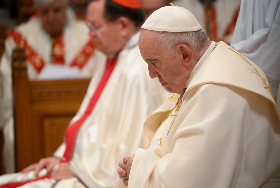 Demisionează Papa Francisc? Suveranul Pontif ar putea urma traseul predecesorului său, Papa Benedict
