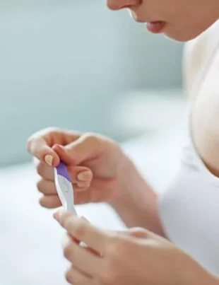 Rata globală de fertilitate este în scădere