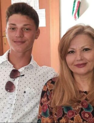 Bunica și nepotul dau bacalaureatul 2024 împreună. Caz uluitor petrecut în comunitatea românească din Italia
