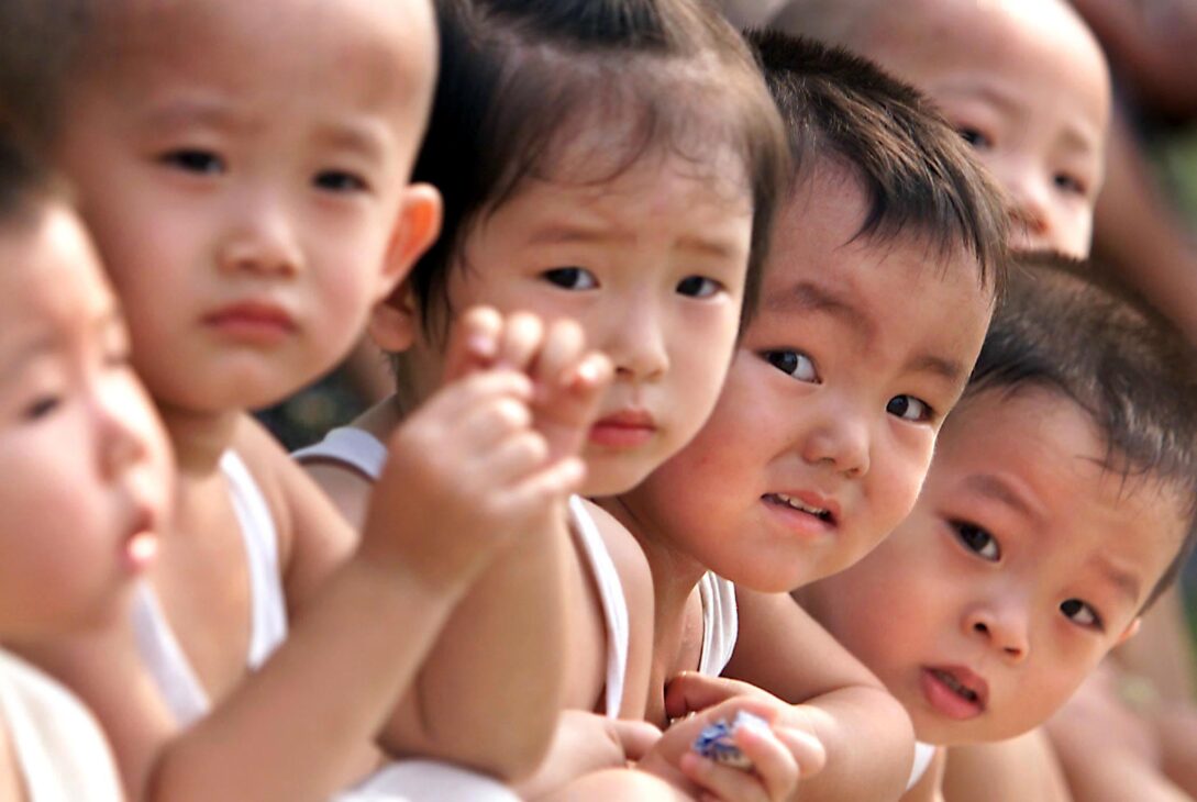 China aprobă intrarea pe piață a 21 de medicamente pentru copii
