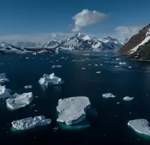 Antarctica a atins un nou punct critic de topire necontrolată