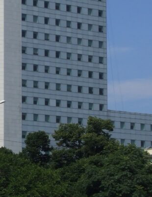 S-a dat acordul! După 20 de ani în România, o bancă importantă vinde tot și încetează activitatea