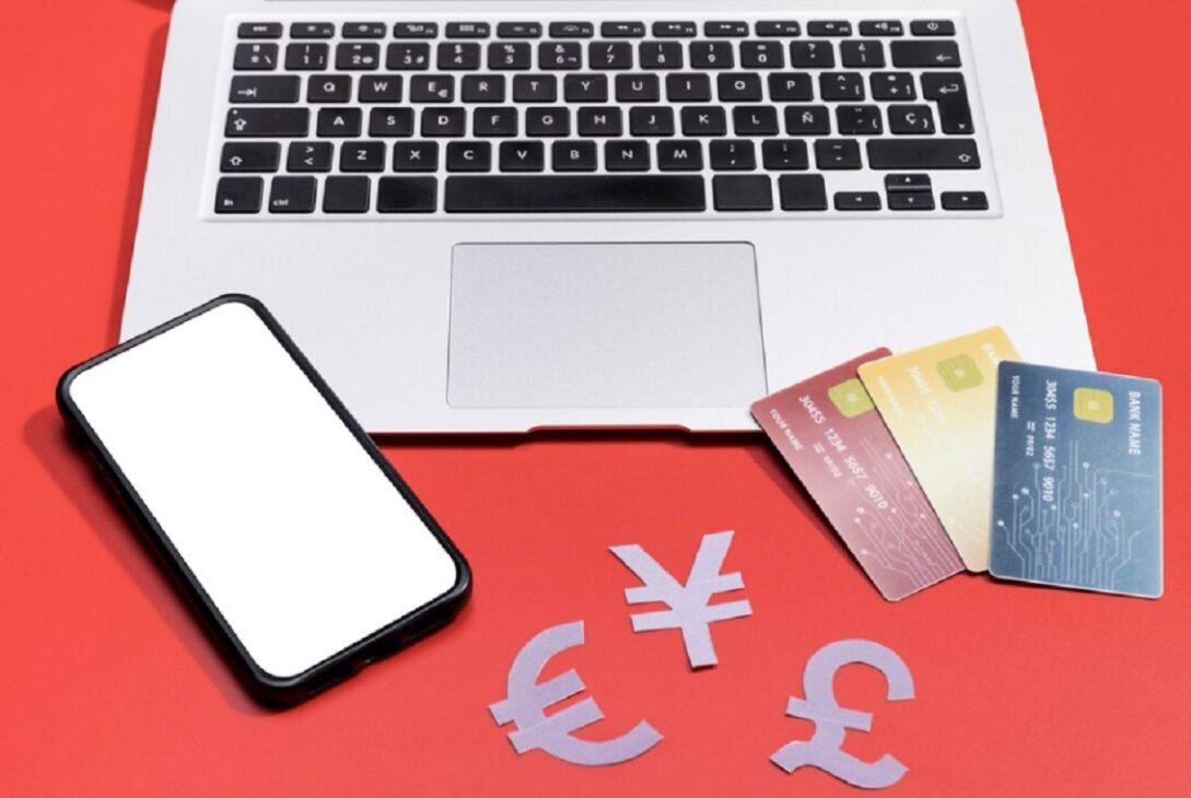 Schema prin care Revolut încearcă să-și îngenuncheze concurența. Noul tip de dobânzi pentru clienții băncii
