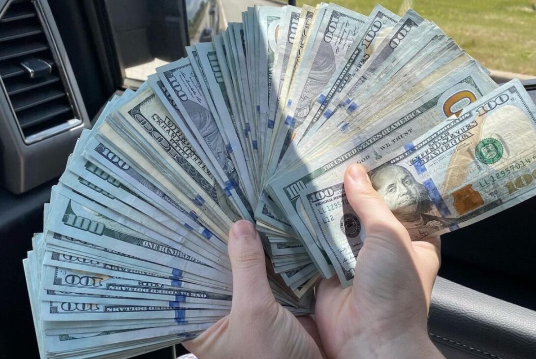 „Lucrez 20 de minute, câștig 5.000 de euro” Afacerea cu care o tânără a dat lovitura. Și-a riscat toate economiile, dar acum nu mai are nicio grijă financiară