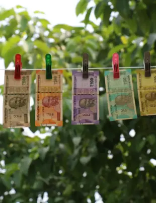Detaliul ce transformă o bancnotă banală într-o comoară. Hârtia, care este încă în circulație, poate costa de 1.700 de ori valoarea de pe ea
