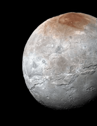 Telescopul James Webb a detectat CO2 pe Charon, luna lui Pluto