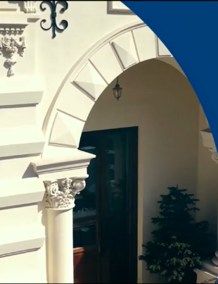Managementul pacientului oncologic se face întotdeauna integrat, în echipă multidisciplinară, pentru a obține cele mai bune rezultate terapeutice și o calitate crescută a vieții