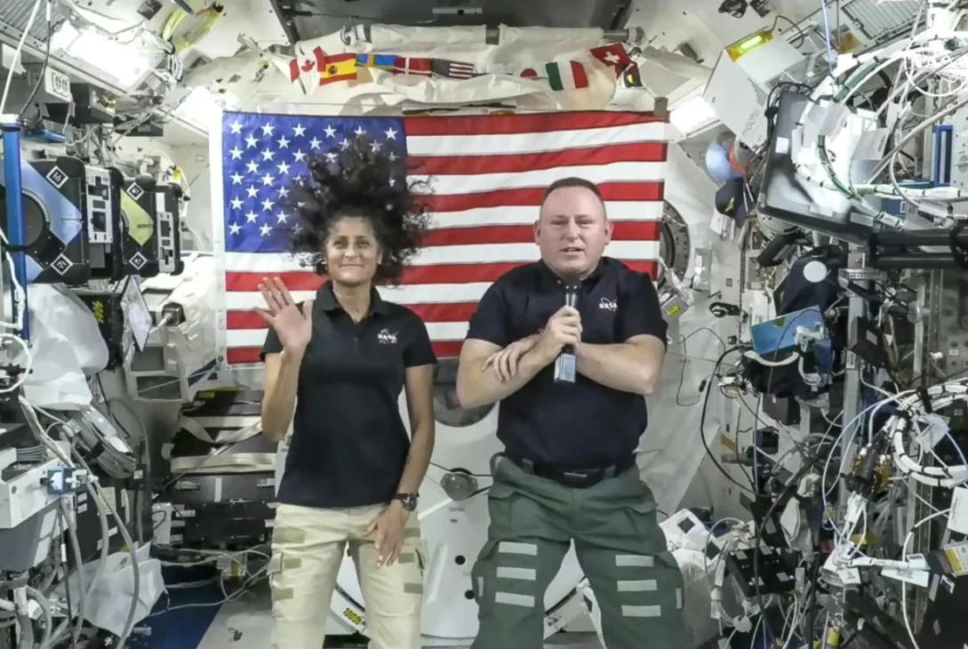 NASA amână din nou întoarcerea astronauților de pe ISS