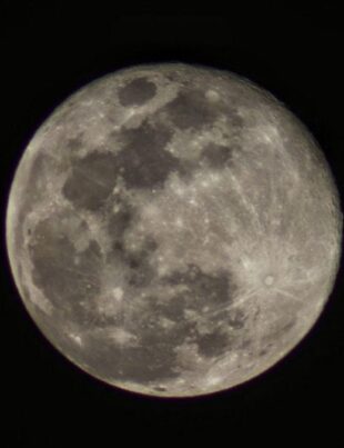 Meteorii Lovesc Luna! Un Astronom Surprinde Posibilele Impacturi Ale Geminidelor | VIDEO
