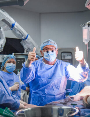 Un nou transplant hepatic a fost realizat cu succes la SANADOR