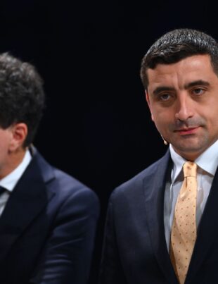 Nicușor Dan nu acceptă un guvern minoritar cu susținerea AUR nici din partea PSD, nici a PNL