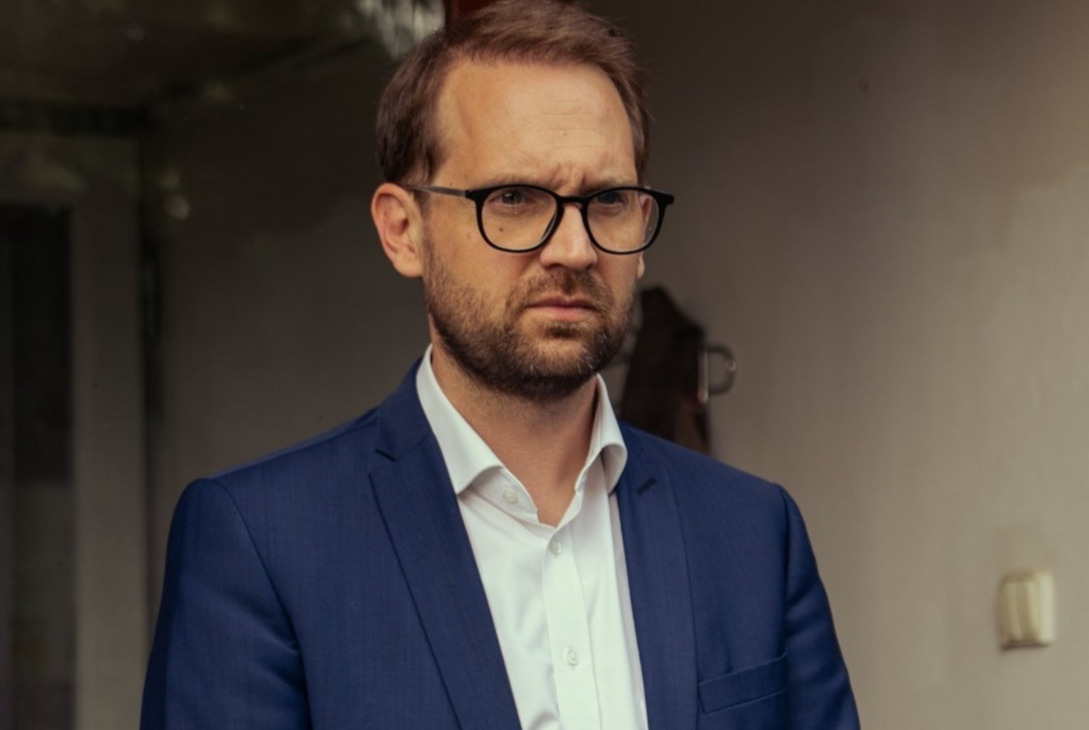 Dominic Fritz este de acord cu asumarea răspunderii pentru al doilea pachet de măsuri fiscale. „Dacă nu reuşim să tăiem din privilegii, atunci evident că am eşuat”