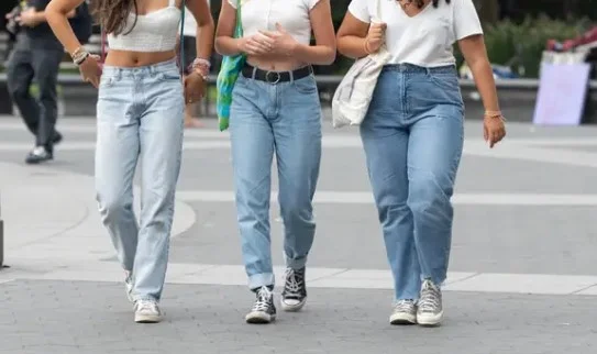 Tinerii din România se consideră sănătoși